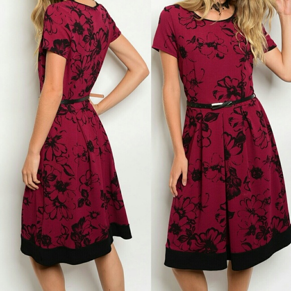 Dresses & Skirts - Belted Pleated Floral Printed A-Line Dress